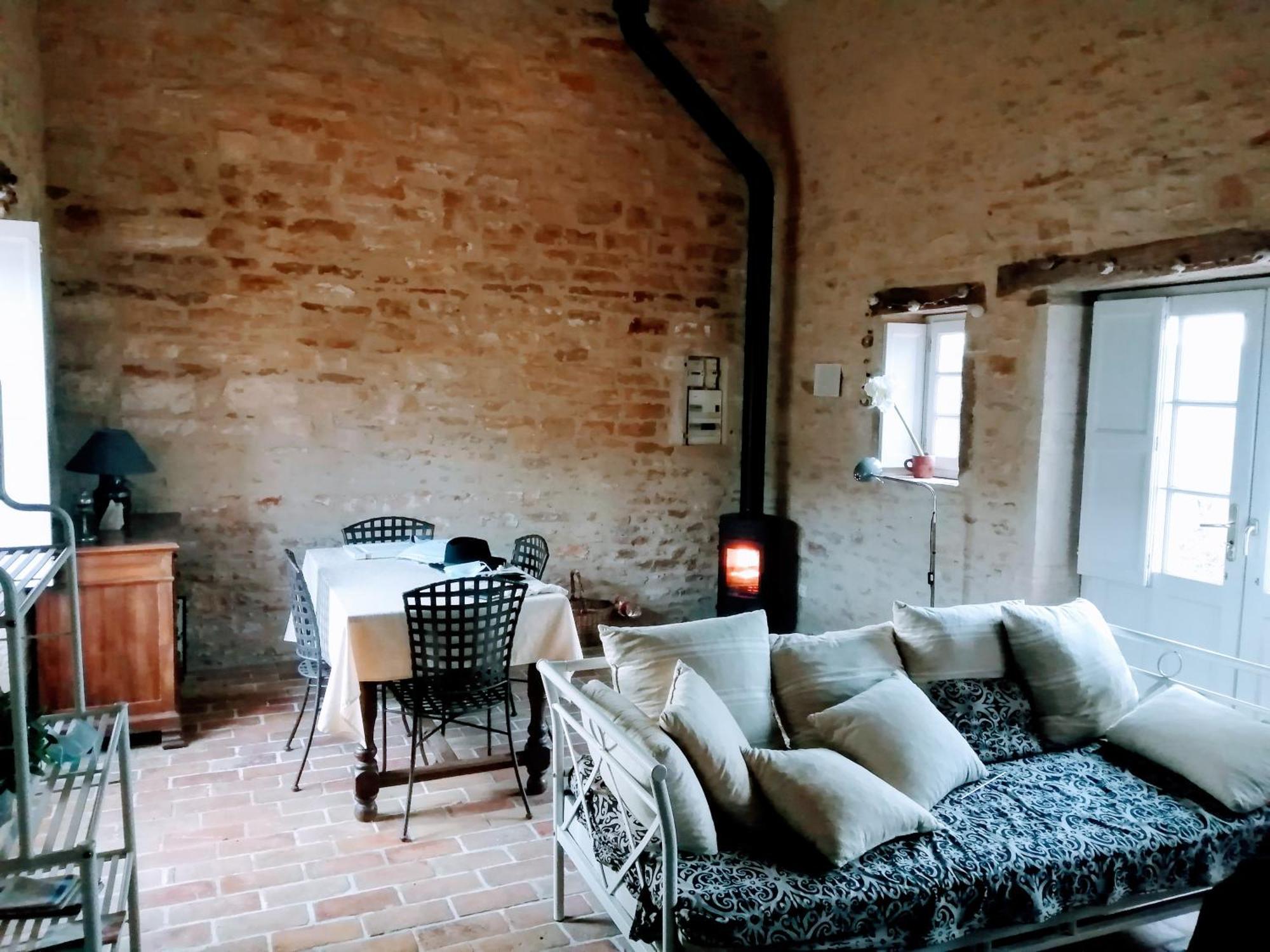 Une Maison De Campagne En Bourgogne Du Sud Tournus Exterior photo